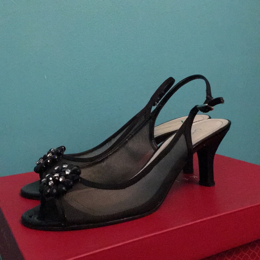 SALE BLACK PARTY HEELS WITH DECOR